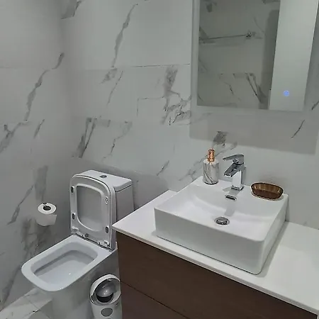 Luxury Apartment Close To Acropolis Афины Экстерьер фото